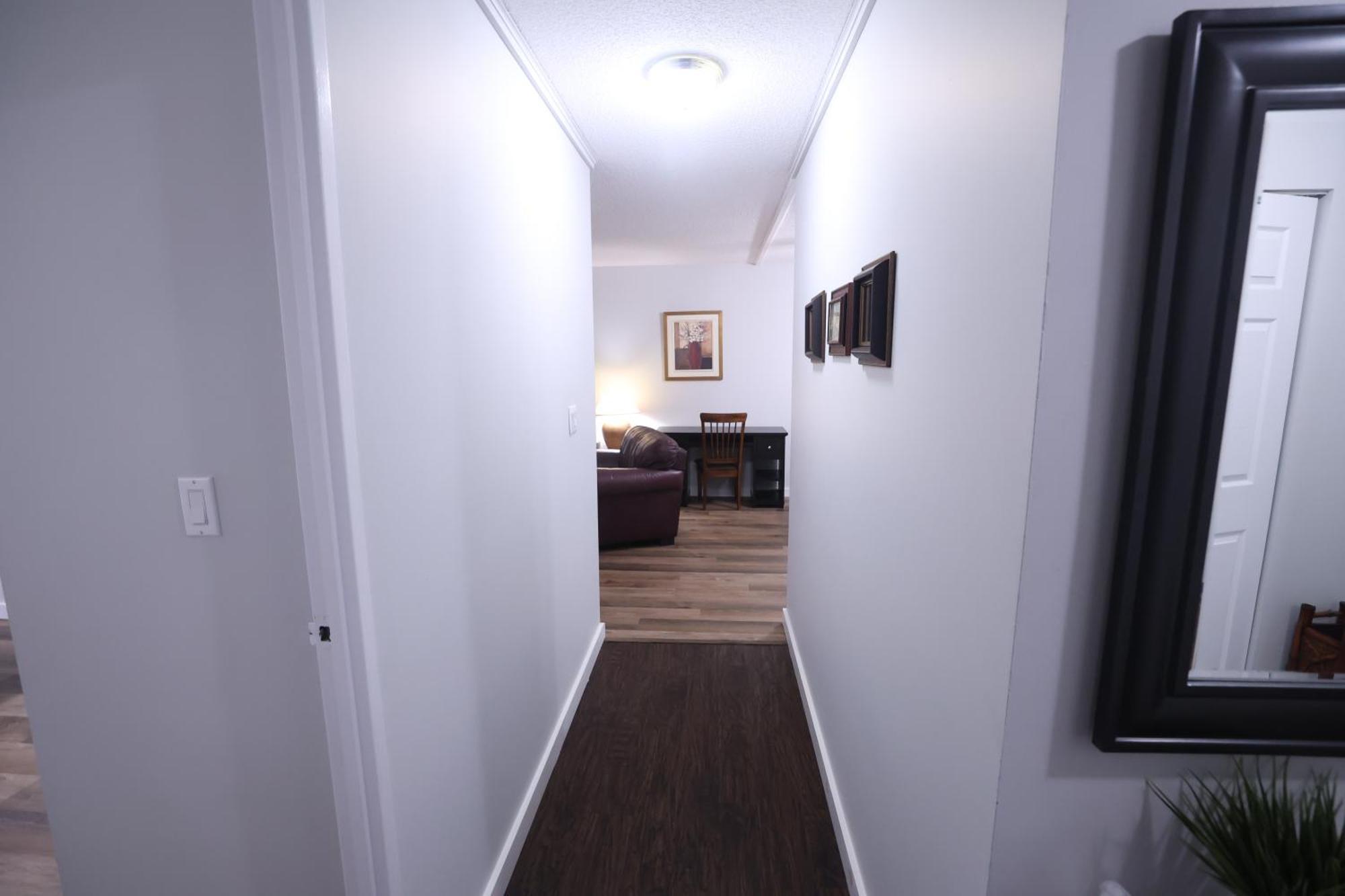 Paris Plaza Appartement Elliot Lake Buitenkant foto